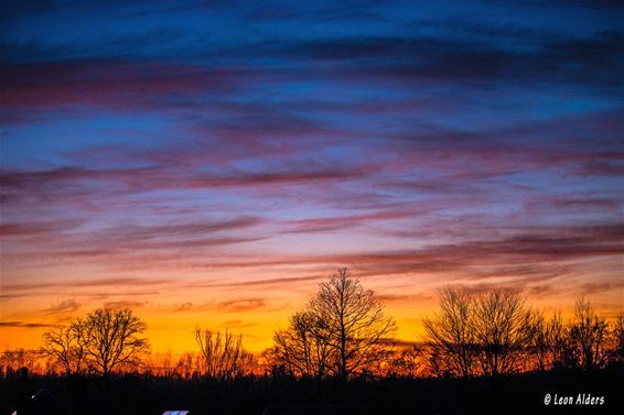 Een mooie zonsondergang - Pelt