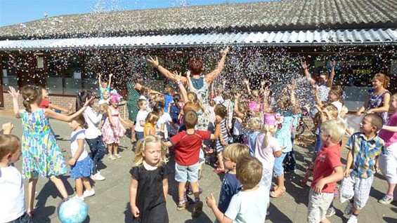 Een nieuw schooljaar vol kleuren - Overpelt