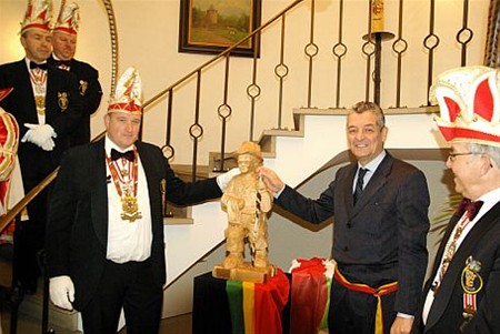 Een nieuw teutenbeeldje - Hamont-Achel