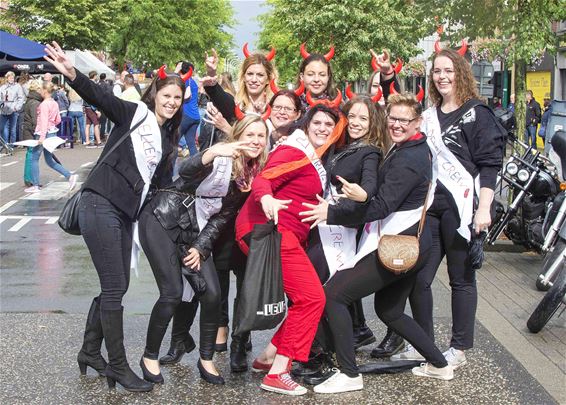 Een olijke bende in Leopoldsburg - Lommel