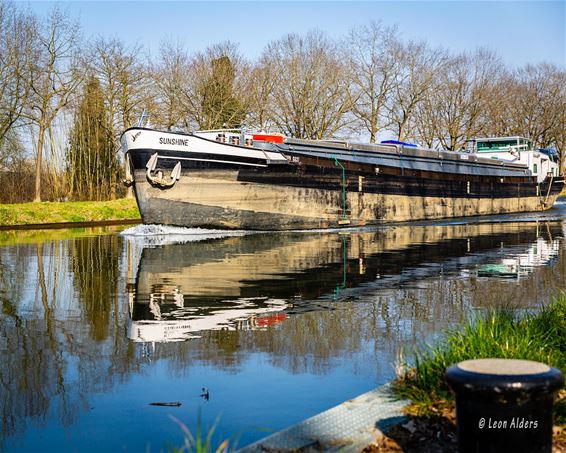 Een schip vol zon - Pelt