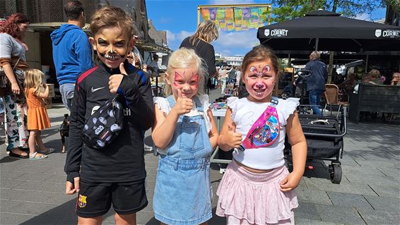 Een Stralend Kinderfeest op de Markt in Pelt - Pelt
