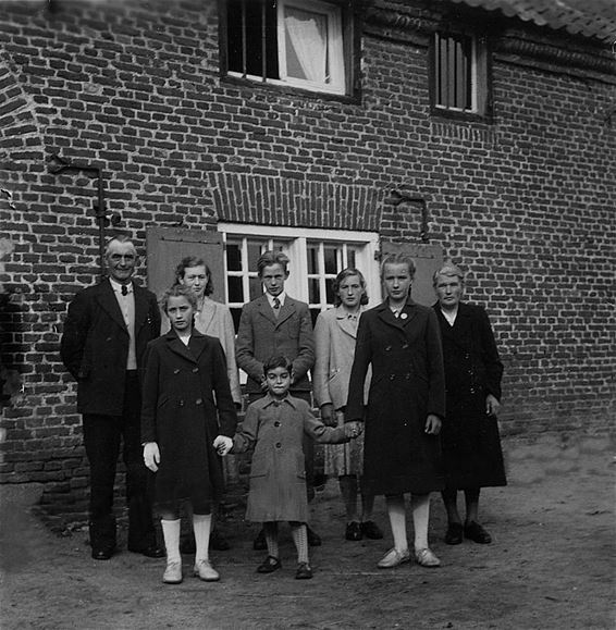 Een teutenkamer in het oude klooster - Hamont-Achel