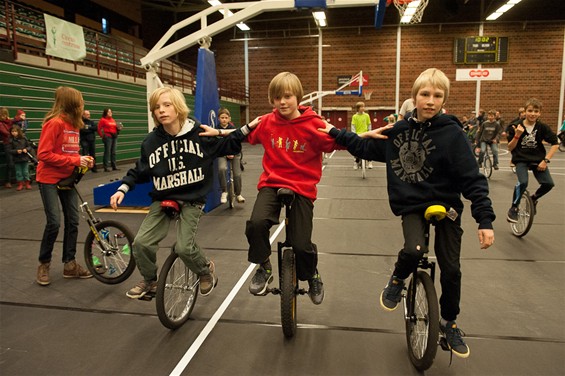 Eénwielerconventie in Dommelhof - Neerpelt