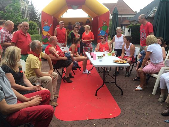 Eerste jubileum buurtfeest Kanaalstraat - Neerpelt