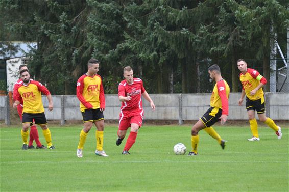 Eerste Lommelse derby gewonnen door Verbroedering - Lommel