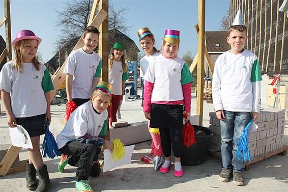 Eerste steen van nieuwbouw De Linde gelegd - Overpelt