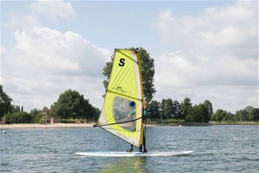 Eerste windsurfwedstrijd op 21 juni - Beringen