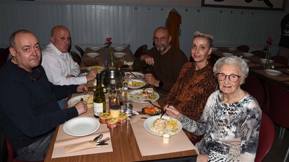 Eetdag 'Samen Bjèvel' - Beringen