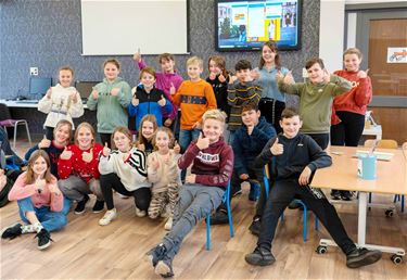 Eigenwijs schenkt voor kinderen in armoede - Lommel