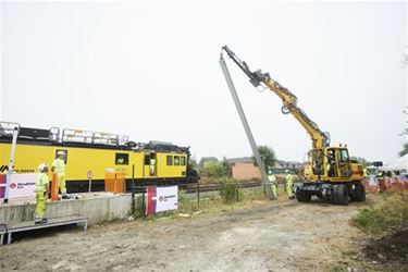 Elektrische treinen door Beringen - Beringen