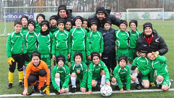 Elite U9 en U10 Lommel United steunen Rode Neuzen - Lommel