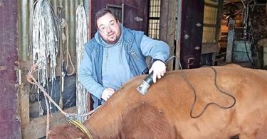 Elke maandag is pastoor boer - Pelt