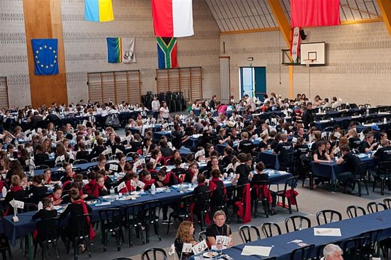 EMJ: met dank aan de medewerk(st)ers - Neerpelt