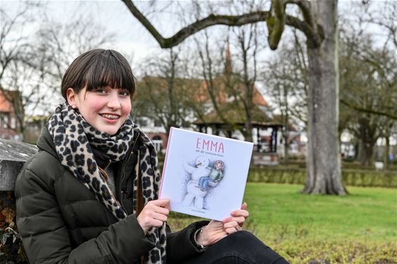 'Emma en de sneeuwman' van Lio Zurings - Beringen