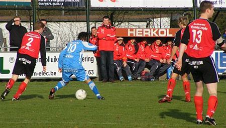 Esperanza klopt Torpedo Hasselt - Neerpelt