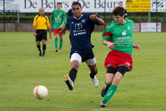 Esperanza verslaat Eksel FC - Neerpelt