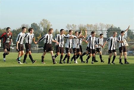 Esperanza wint thuis - Neerpelt
