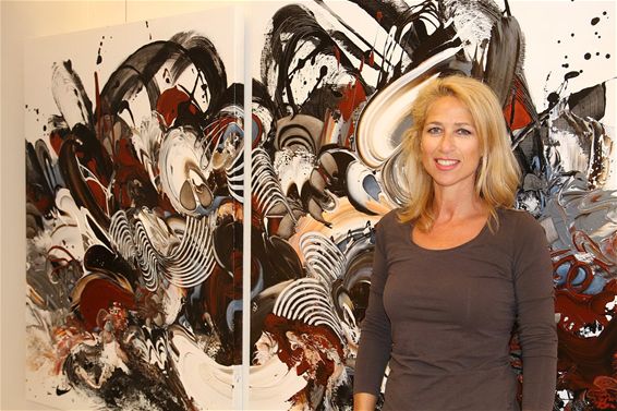 Esther Barend met pop-up galerij in Kerkstraat - Lommel