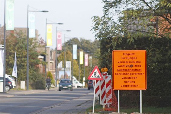 Even eenrichtingsverkeer in Sellekaertsstraat - Pelt