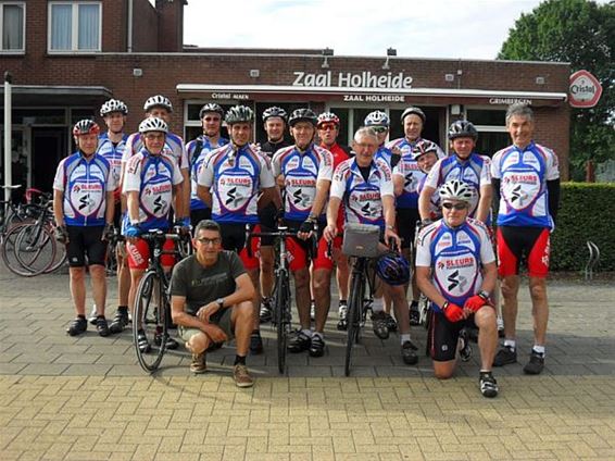 Even naar Rhenen fietsen - Overpelt