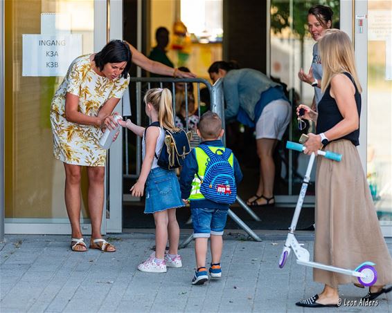 Even terug naar school - Pelt