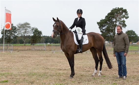 Evy en Obastra wonnen de dressuur - Neerpelt