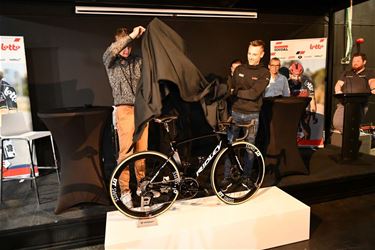 Exclusieve uitverkoop koersfietsen - Beringen