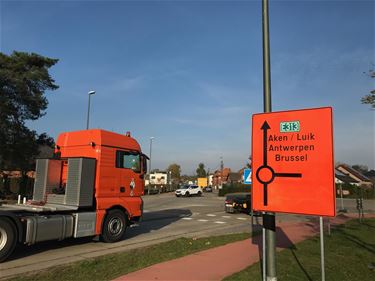 Extra druk vrachtwagenverkeer op Beverlosesteenweg - Beringen