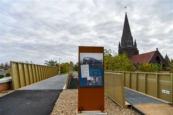 Extra infobord aan brug Kolenspoor - Beringen