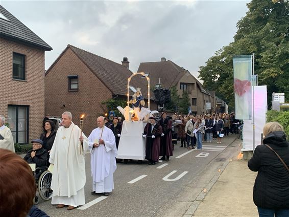 Fakkeltocht rond de vesten - Peer