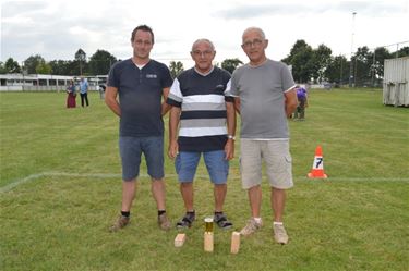 Familie Grobben wint KUBB-tornooi - Peer & Pelt