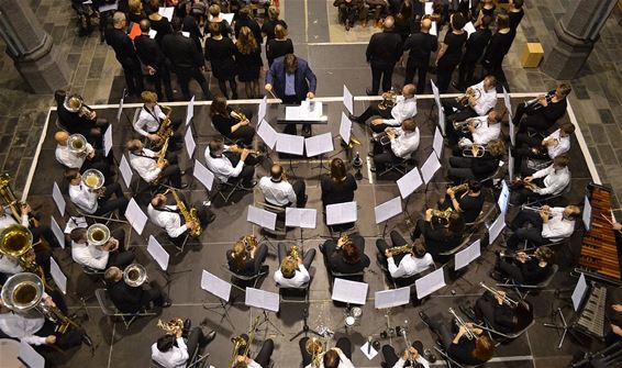 Fanfare bracht premières op nieuwjaarsconcert - Pelt