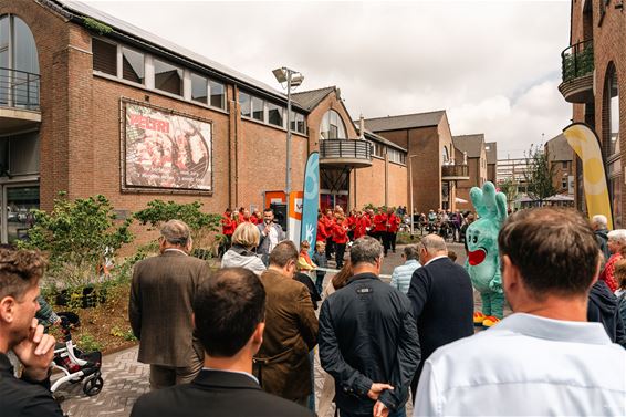 Fase 2 'Agter De Heuf' feestelijk geopend - Pelt