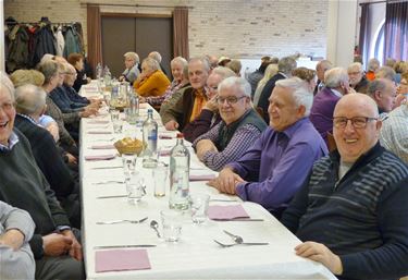 Feest voor kaarters en kieners Okra Koersel - Beringen