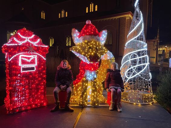 Feestverlichting en beren zijn er weer - Beringen