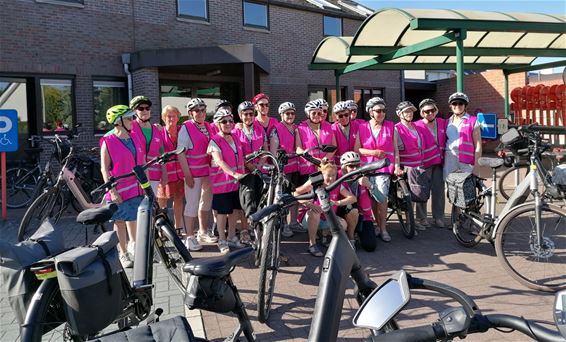 Femma geniet van zonnige driedaagse fietstocht - Hamont-Achel