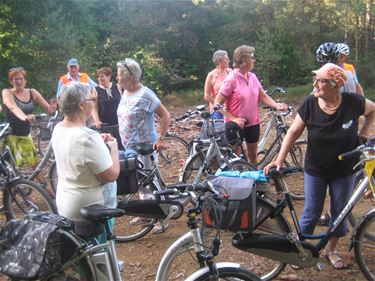 Femma Koersel-Stal fietst naar Averbode - Beringen