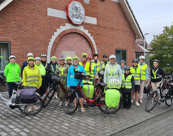 Ferm Kleine-Brogel fietst naar Heinsberg - Peer