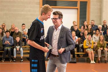 Ferre gehuldigd voor zilveren medaille OS - Beringen