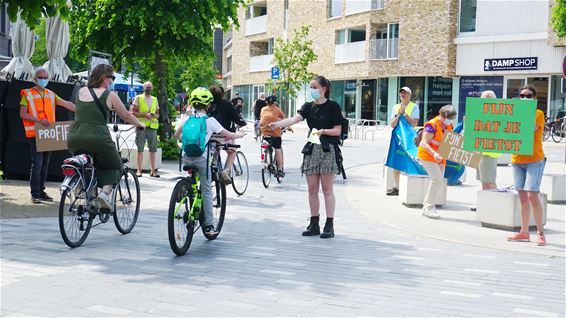 Fietsapplausdag vandaag - Lommel