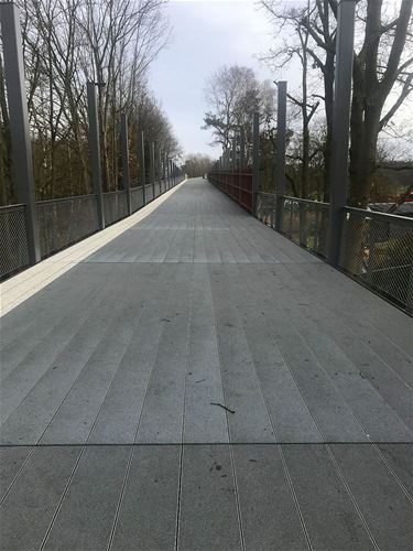 Fietsbrug over Noord-Zuid opengesteld