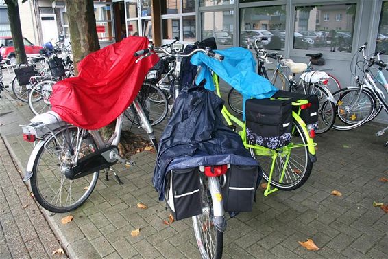 Fietsslinger rijdt de wereld rond - Overpelt