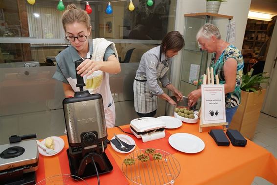 Fingerfoodfestival voor bewoners Aan de Beverdijk - Hamont-Achel