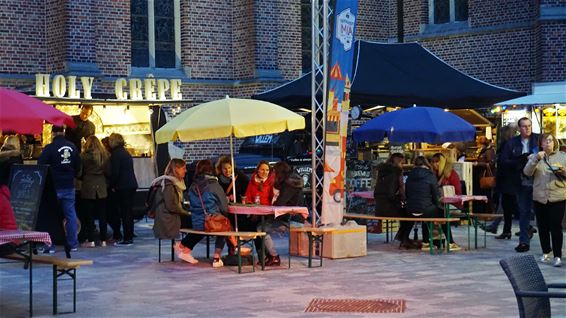 Foodtrucks zijn er weer - Lommel