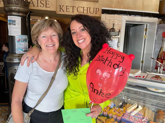 Frietjes als ontbijt dankzij jarige Anke - Beringen