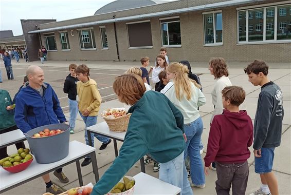 Fruit voor leerlingen Don Bosco - Hechtel-Eksel