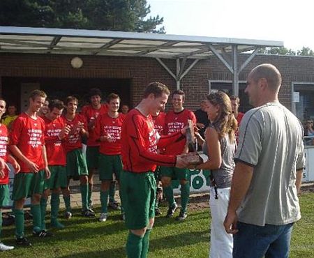 Fusiebeker: Grote Heide wint via strafschoppen - Neerpelt
