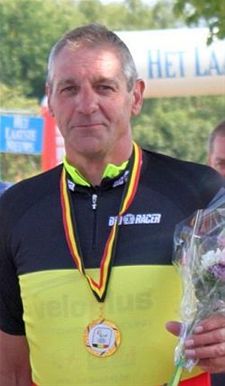 G-wielrennen: Yvo Beckers Belgisch kampioen - Overpelt