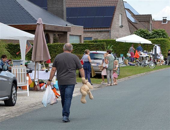 Garageverkoop Kapelweg en Bettebos - Neerpelt